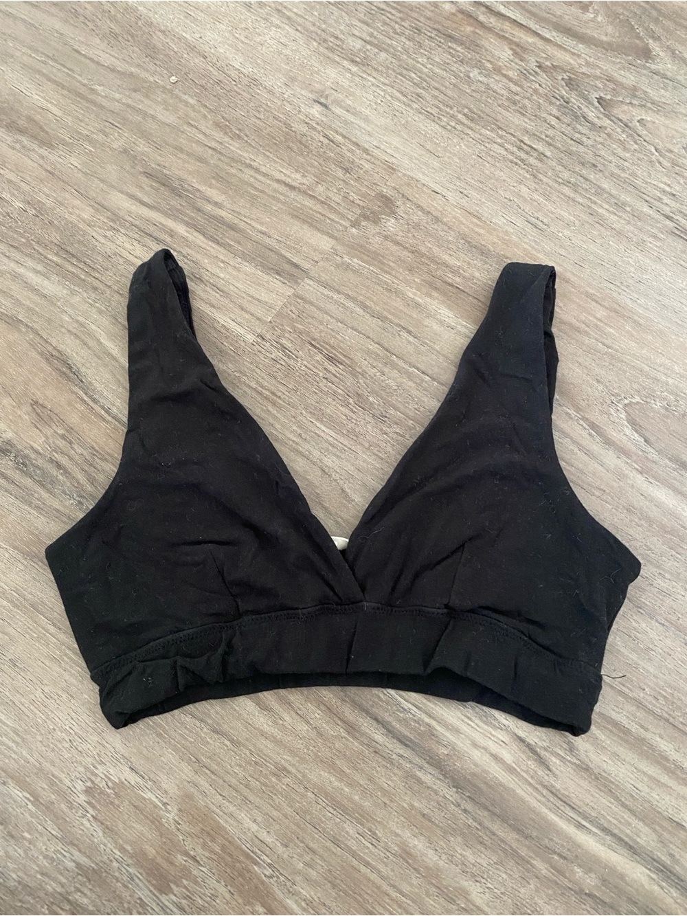 Skin Worldwide Organic cotton Black V-Neck Bralette size XS